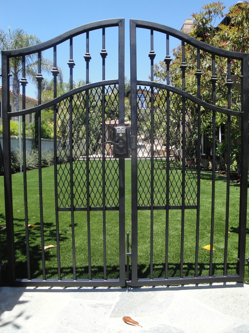 gates08
