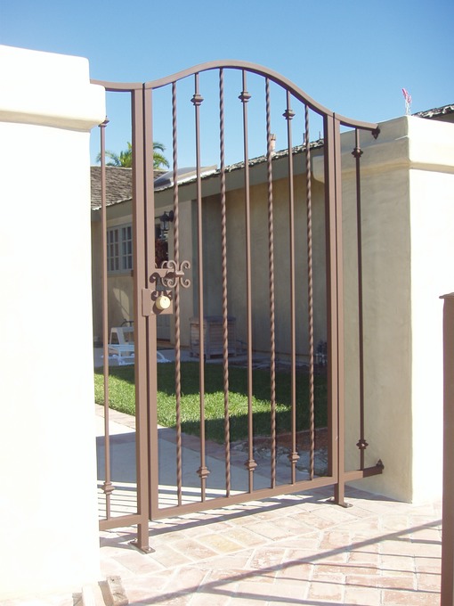 gates28