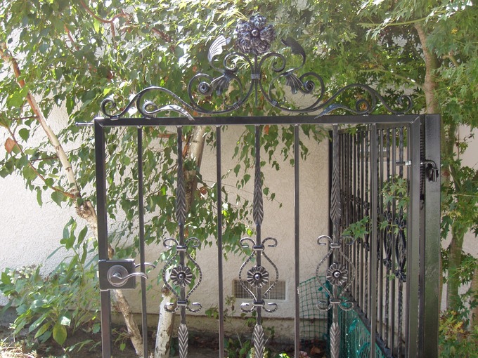 gates30